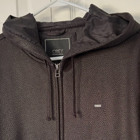 OBEY Propaganda Black Pebbled Liquid Faux Leather Hooded Zip Jacket Size Medium - Picture 4 of 14